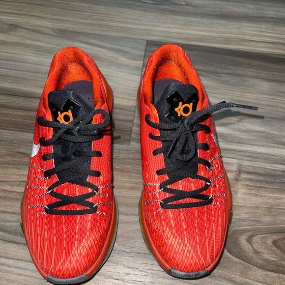 Nike basketball shoes - Picture 5 of 5